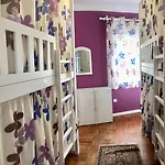 Flores Hostel