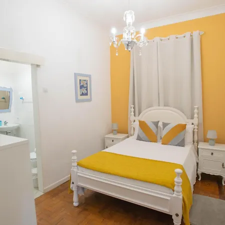 Flores Hostel Senhora da Hora