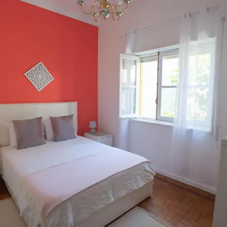 Hostel Flores