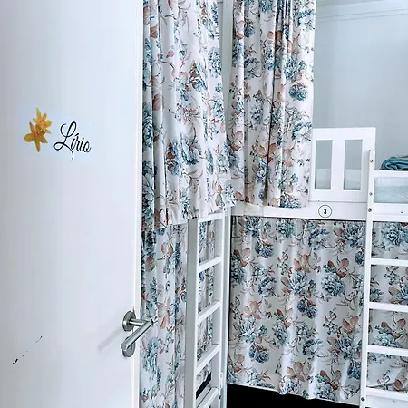 Auberge de jeunesse Flores