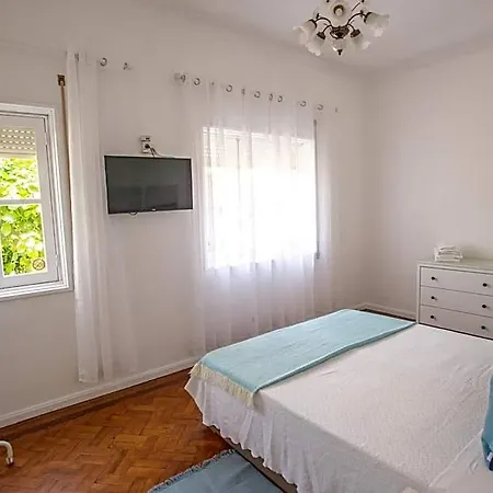Hostel Flores *