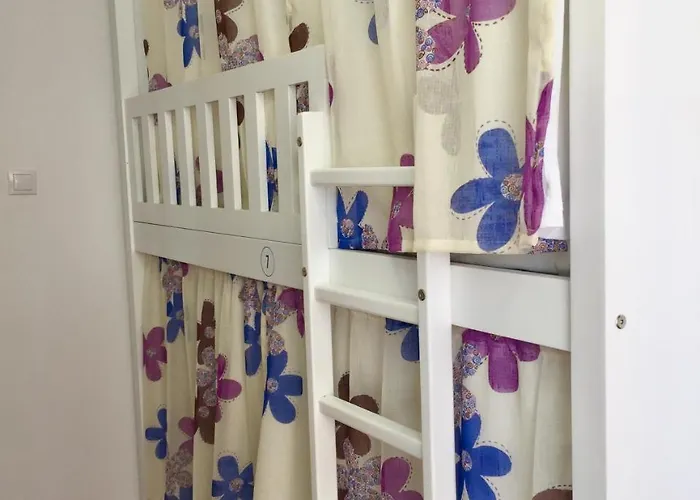 Flores Hostel Senhora da Hora